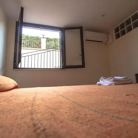 Mistral House Apartment