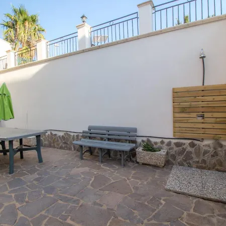 Mistral House Carini